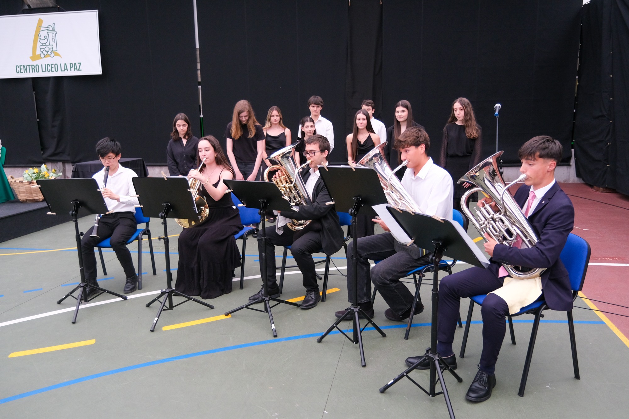 Música durante graduación